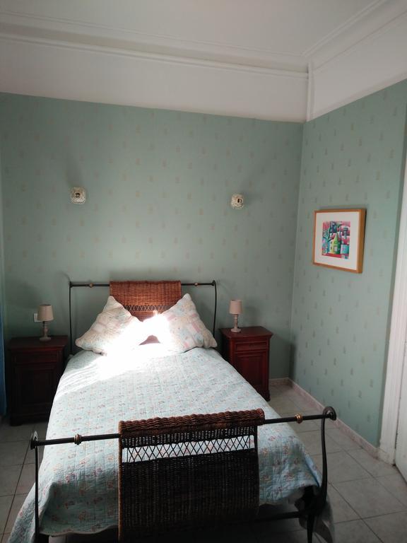 La Maison Des Palmiers Homps  Oda fotoğraf