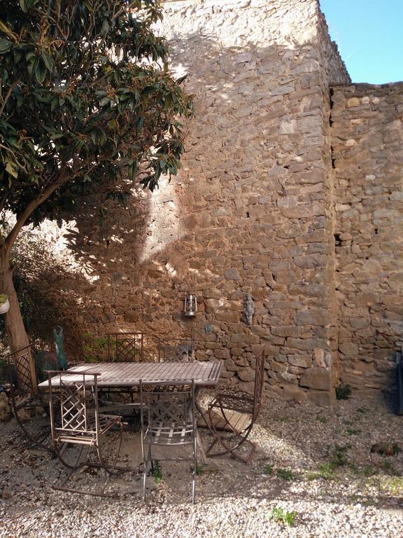 La Maison Des Palmiers Homps  Dış mekan fotoğraf