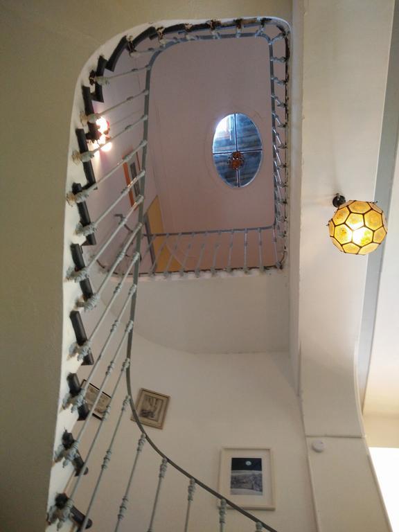 La Maison Des Palmiers Homps  Dış mekan fotoğraf