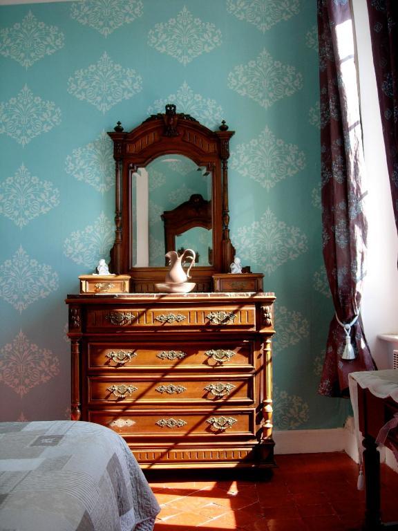 La Maison Des Palmiers Homps  Oda fotoğraf